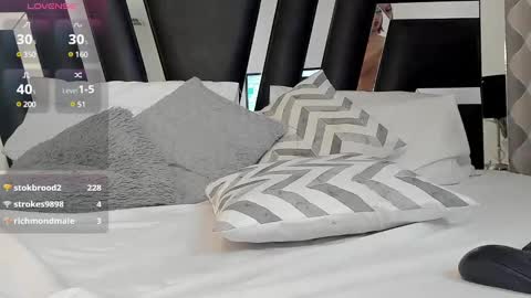 Caro Gmez  online show from 02/22/25, 10:09