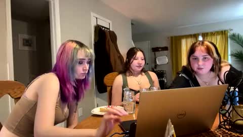 carpetmunchers online show from 03/08/26, 11:52