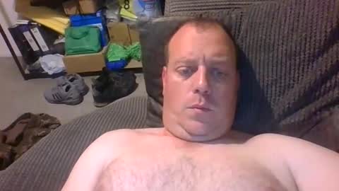 Snapshot of carpman777 chatting on 10/09/25, 08:29 Hereforun online show from 10/09/25, 08:29