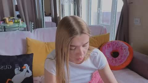 carriebradshawww online show from 04/29/26, 05:00
