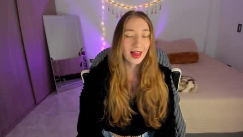 Nia  online show from 02/23/25, 11:25