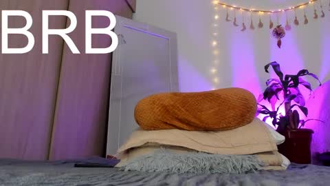 Nia  online show from 02/26/25, 08:22