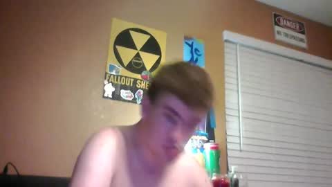 Snapshot of carsonlueders8775 chatting on 12/15/24, 01:46 carsonlueders8775 online show from 12/15/24, 01:46