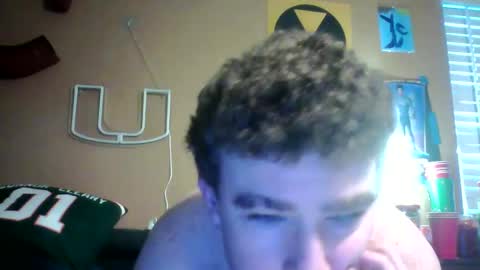 Snapshot of carsonlueders8775 chatting on 12/26/24, 10:09 carsonlueders8775 online show from 12/26/24, 10:09