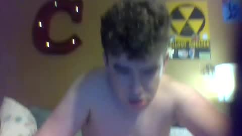 Snapshot of carsonlueders8775 chatting on 09/17/25, 01:29 carsonlueders8775 online show from 09/17/25, 01:29