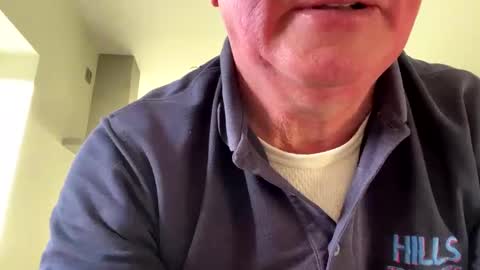 Snapshot of carsticker999 chatting on 02/22/25, 08:18 Carsticker999 online show from 02/22/25, 08:18