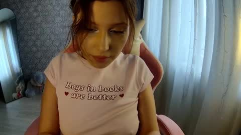 Snapshot of carysgs chatting on 10/02/25, 01:29 carysgs online show from 10/02/25, 01:29