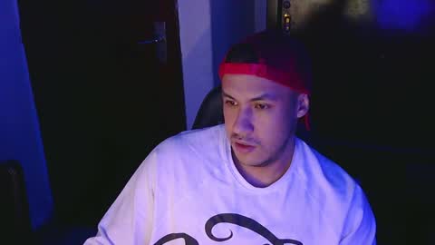 Snapshot of casas_oom chatting on 12/05/24, 04:09 online show from 12/05/24, 04:09