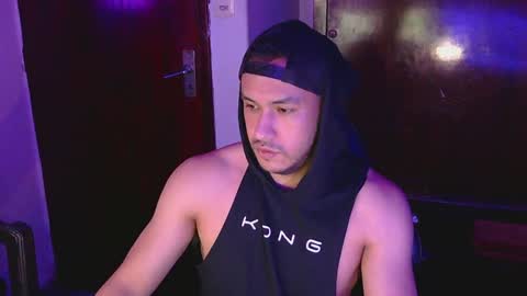 Snapshot of casas_oom chatting on 12/08/24, 09:57 online show from 12/08/24, 09:57