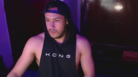 Snapshot of casas_oom chatting on 01/18/25, 10:49 online show from 01/18/25, 10:49