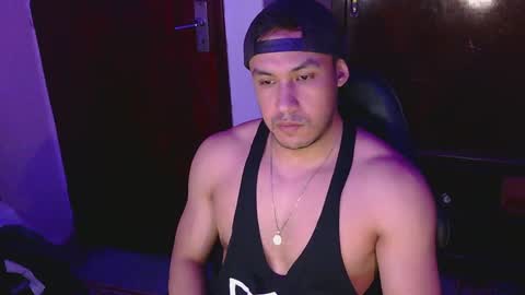 Snapshot of casas_oom chatting on 02/08/25, 05:51 online show from 02/08/25, 05:51