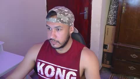 Snapshot of casas_oom chatting on 02/14/26, 06:48 online show from 02/14/26, 06:48