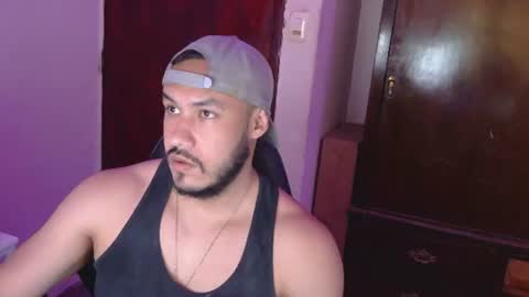      online show from 08/04/26, 06:43