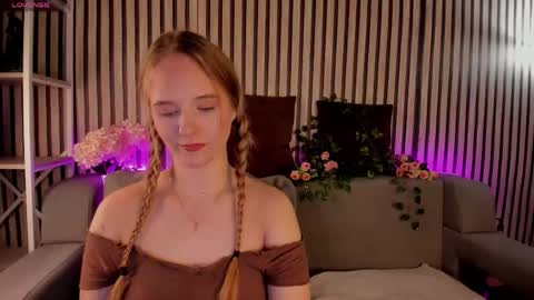 Casey sweeet online show from 05/18/26, 09:15