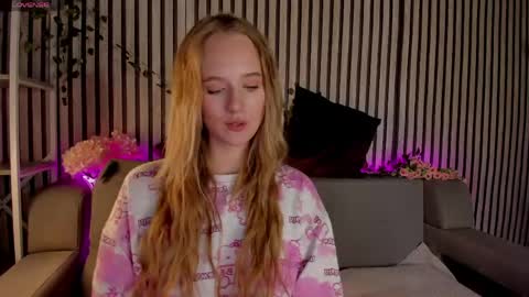 Casey sweeet online show from 06/02/26, 09:22