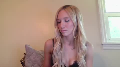 Casey Lakes online show from 04/12/26, 06:46