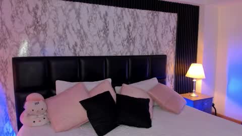 Casey Pierce  New Account online show from 02/06/26, 03:59