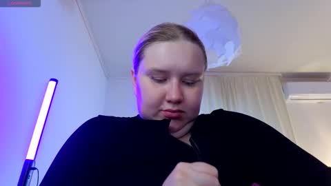 Casey Robbins online show from 10/01/25, 05:24