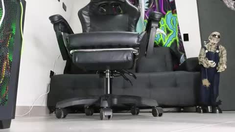 Snapshot of cash_master777 chatting on 02/27/26, 01:38 cash_master777 online show from 02/27/26, 01:38