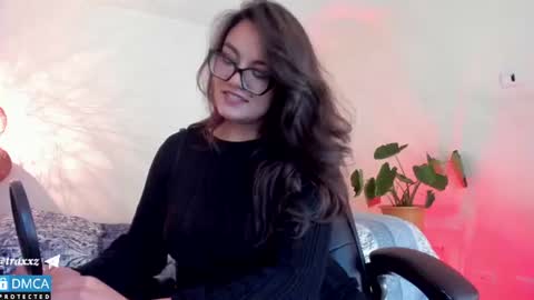 caprice online show from 07/21/26, 01:35