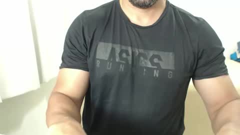 cashmastermuscle77 online show from 12/15/25, 11:20