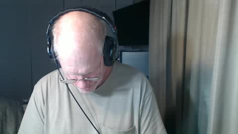 CasinoCam online show from 09/16/25, 02:45