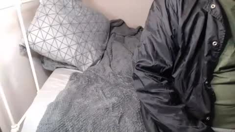 CasinoCam online show from 11/12/25, 08:37