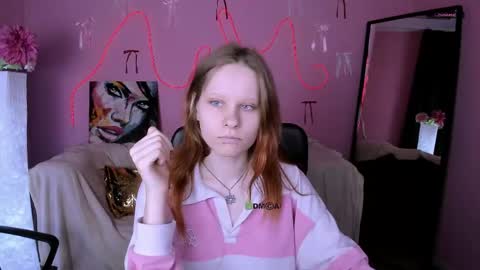 Cassandra online show from 04/13/26, 12:32