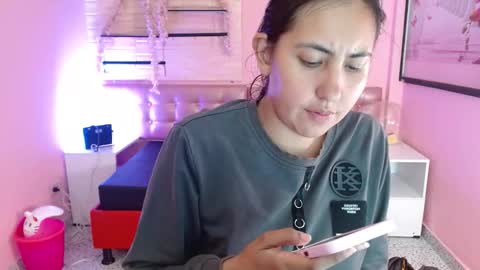 573215024606 online show from 11/05/25, 08:20