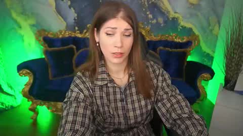 Lena online show from 12/19/25, 08:10