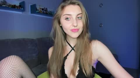 Seductress Cassia  FINDOM AND SADISM  NO NUDE online show from 12/04/24, 10:30