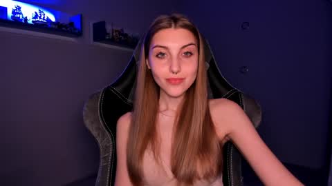 Seductress Cassia  FINDOM AND SADISM  NO NUDE online show from 01/09/25, 07:08