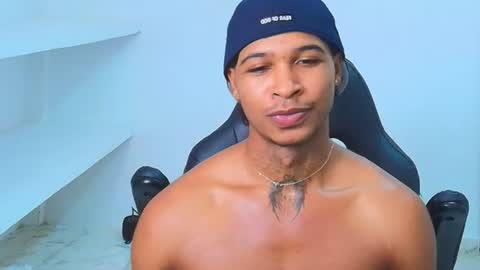 Snapshot of cassian_gold chatting on 07/01/26, 03:19 CASSIAN GOLD online show from 07/01/26, 03:19