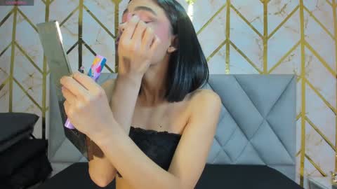 Snapshot of cassidy_14 chatting on 10/12/25, 07:35 Cassidy online show from 10/12/25, 07:35