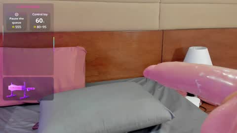 Snapshot of cassie_ibarra chatting on 02/28/25, 10:39 cassie online show from 02/28/25, 10:39