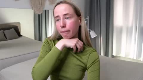 Snapshot of cassie_kelman chatting on 05/08/26, 08:47 Cassie online show from 05/08/26, 08:47