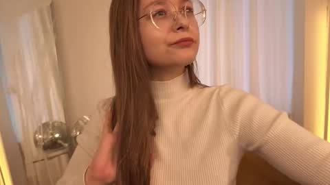 assie online show from 11/02/25, 12:40