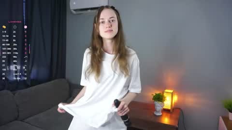 Snapshot of cassiehorridge chatting on 07/05/26, 05:25 Alice online show from 07/05/26, 05:25