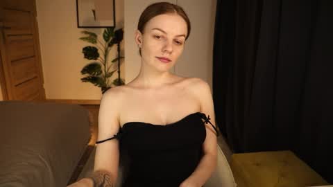 Snapshot of cassiekelly chatting on 03/01/26, 07:27 Cassie online show from 03/01/26, 07:27