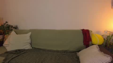  cassandra  online show from 02/06/26, 07:39