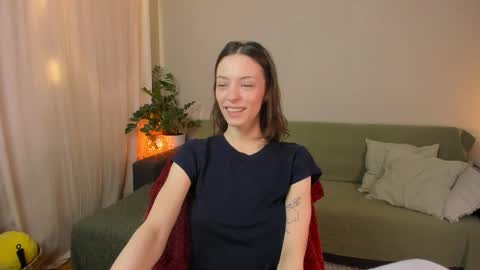  cassandra  online show from 03/22/26, 10:35