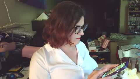 Snapshot of cassthecatgirl chatting on 05/12/26, 07:11 CassTheCatGirl SheHer online show from 05/12/26, 07:11