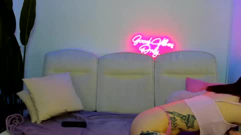 cassy_foxy online show from 04/20/26, 06:05