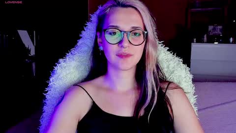 Ellie online show from 01/09/25, 09:26