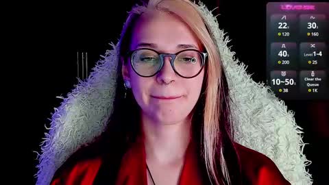 Ellie online show from 02/25/25, 07:03