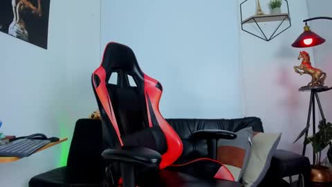 Matheo Brown online show from 02/11/25, 04:02