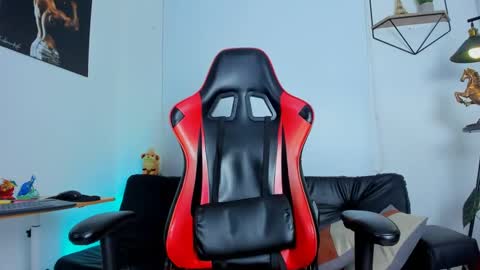 Matheo Brown online show from 02/13/25, 03:56