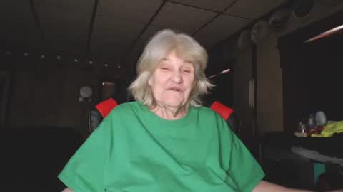 cat online show from 01/13/25, 07:31