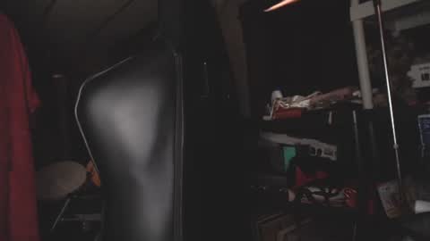 cat online show from 01/25/25, 04:57