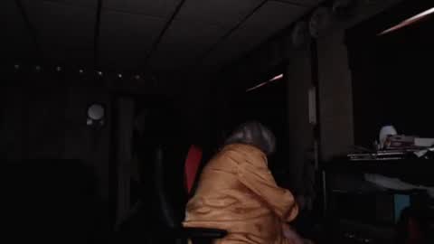 cat online show from 02/08/25, 07:38